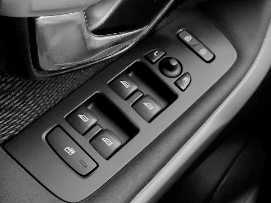 Volvo V40 Cross Country I Рестайлинг Москва  - изображение 10