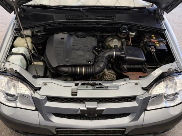 Chevrolet Niva I Рестайлинг с пробегом 2015 года, цена 647 000 рублей, 78600 км, внедорожник, Автокод Объявления
