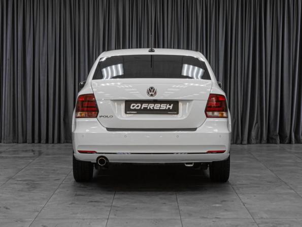 Volkswagen Polo V Рестайлинг с пробегом 2019 года, цена 1 399 000 рублей, 89136 км, седан, Автокод Объявления