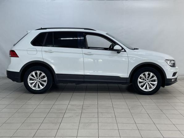Volkswagen Tiguan II с пробегом 2020 года, цена 2 300 000 рублей, 93194 км, внедорожник, Автокод Объявления