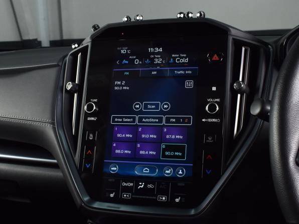 Subaru Levorg II с пробегом 2021 года, цена 2 174 995 рублей, 140000 км, универсал, Автокод Объявления