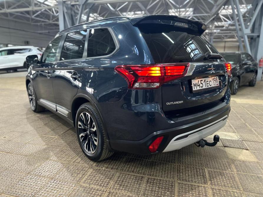 Mitsubishi Outlander III Рестайлинг 3 Набережные Челны  - изображение 9