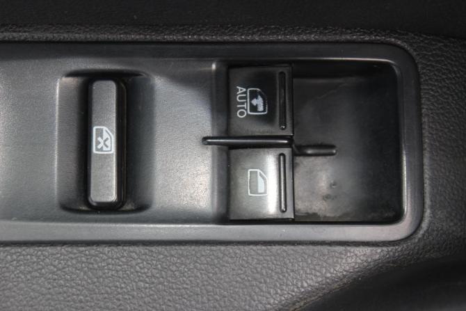 Volkswagen Polo V с пробегом 2012 года, цена 447 000 рублей, 368420 км, седан, Автокод Объявления