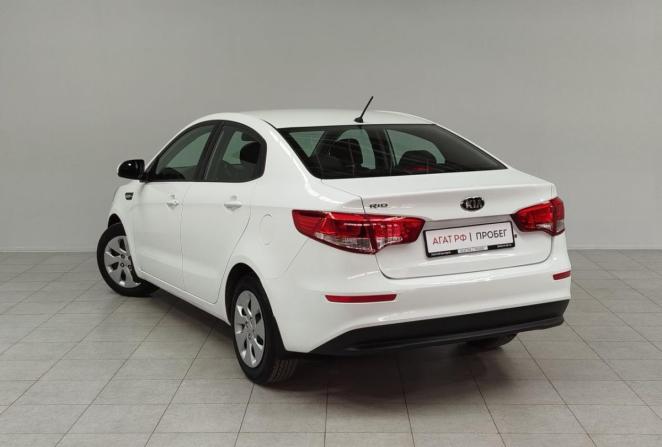 Kia Rio III Рестайлинг с пробегом 2016 года, цена 1 090 000 рублей, 136175 км, седан, Автокод Объявления