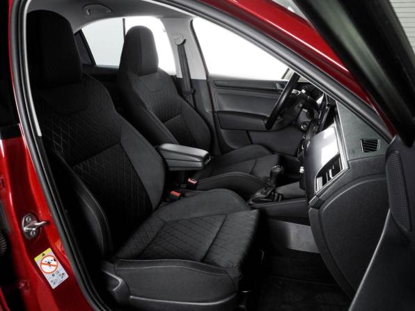 Skoda Rapid II с пробегом 2021 года, цена 2 140 000 рублей, 38974 км, лифтбек, Автокод Объявления
