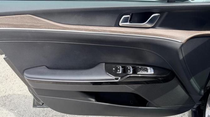 Kia K5 III с пробегом 2021 года, цена 2 350 000 рублей, 110644 км, седан, Автокод Объявления