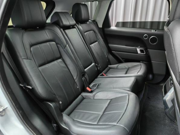 Land Rover Range Rover Sport II Рестайлинг с пробегом 2018 года, цена 3 790 000 рублей, 130000 км, внедорожник, Автокод Объявления
