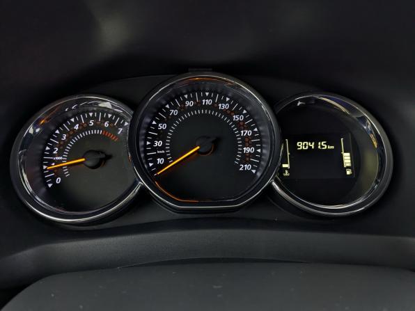 Renault Sandero II Рестайлинг с пробегом 2019 года, цена 1 240 000 рублей, 32690 км, хэтчбек, Автокод Объявления
