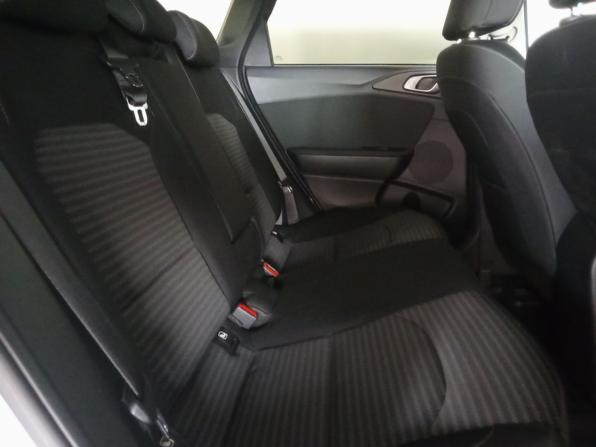 Kia Ceed III Рестайлинг с пробегом 2022 года, цена 1 800 000 рублей, 123687 км, универсал, Автокод Объявления