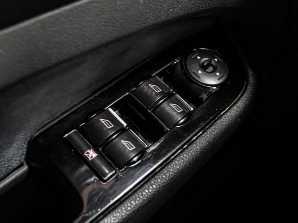 Ford Focus II Рестайлинг с пробегом 2008 года, цена 529 000 рублей, 244593 км, седан, Автокод Объявления