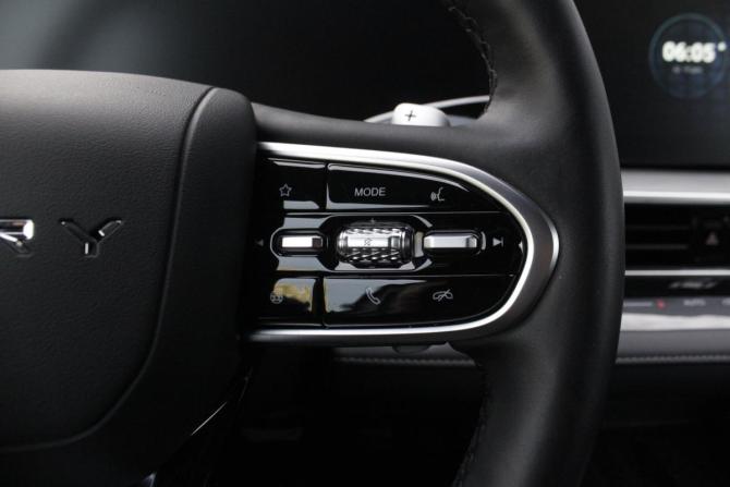 Chery Arrizo 8 с пробегом 2023 года, цена 2 100 000 рублей, 39166 км, седан, Автокод Объявления