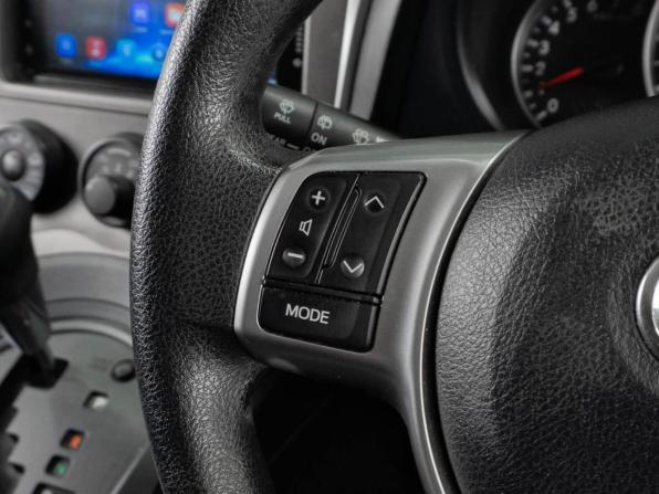 Toyota Ractis II с пробегом 2013 года, цена 989 000 рублей, 72703 км, хэтчбек, Автокод Объявления