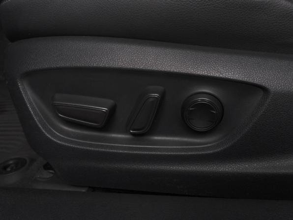 Toyota Camry VIII (XV70) Рестайлинг с пробегом 2021 года, цена 3 099 000 рублей, 126676 км, седан, Автокод Объявления