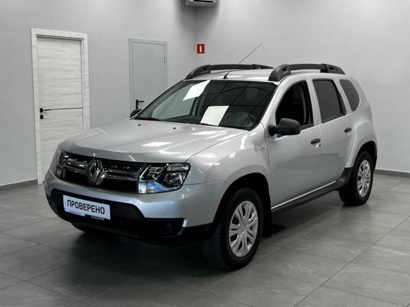Renault Duster I Рестайлинг с пробегом 2017 года, цена 1 100 000 рублей, 208000 км, внедорожник, Автокод Объявления