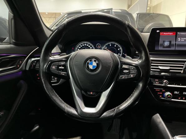 BMW 5 серии VII (G30/G31/G38) с пробегом 2018 года, цена 2 570 000 рублей, 200649 км, седан, Автокод Объявления