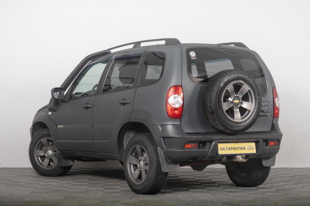 Chevrolet Niva I Рестайлинг Томск  - изображение 6