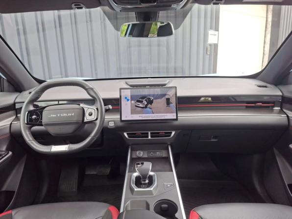 JETOUR DASHING I с пробегом 2023 года, цена 1 870 000 рублей, 14637 км, внедорожник, Автокод Объявления