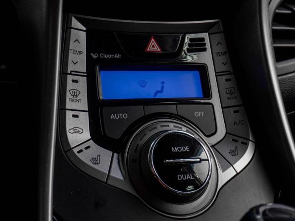 Hyundai Elantra V (MD) с пробегом 2012 года, цена 1 189 000 рублей, 107314 км, седан, Автокод Объявления
