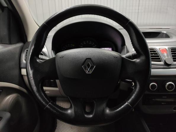 Renault Fluence I с пробегом 2011 года, цена 558 000 рублей, 207936 км, седан, Автокод Объявления
