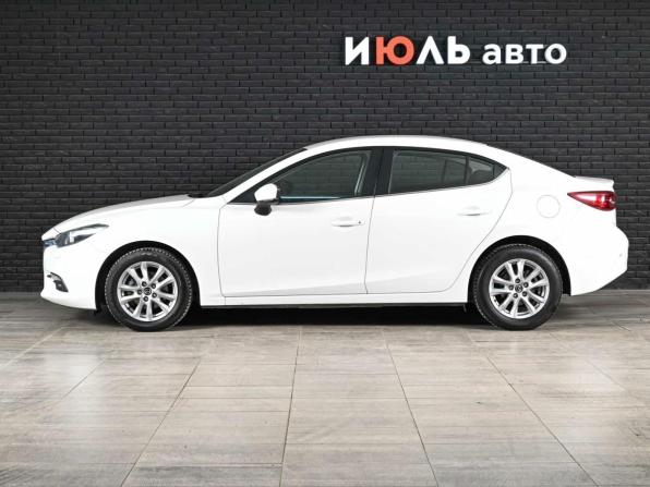Mazda 3 III (BM) Рестайлинг с пробегом 2017 года, цена 1 500 000 рублей, 254724 км, седан, Автокод Объявления