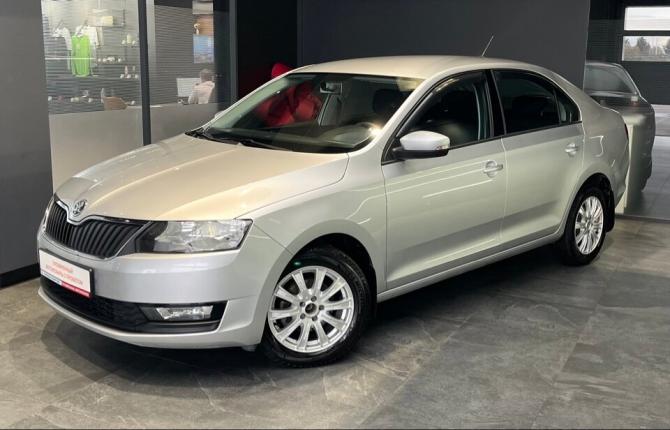 Skoda Rapid I Рестайлинг с пробегом 2018 года, цена 1 219 000 рублей, 59040 км, лифтбек, Автокод Объявления