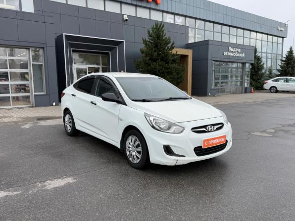 Hyundai Solaris I с пробегом 2014 года, цена 800 000 рублей, 139000 км, седан, Автокод Объявления