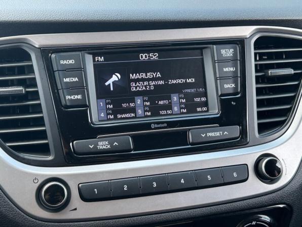 Hyundai Solaris II с пробегом 2018 года, цена 1 300 000 рублей, 84461 км, седан, Автокод Объявления