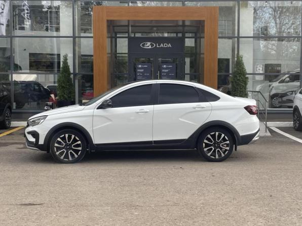 Lada (ВАЗ) Vesta I Рестайлинг (NG) с пробегом 2024 года, цена 1 649 000 рублей, 42711 км, седан, Автокод Объявления