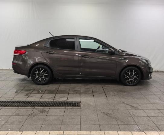 Kia Rio III Рестайлинг с пробегом 2016 года, цена 950 000 рублей, 147000 км, седан, Автокод Объявления