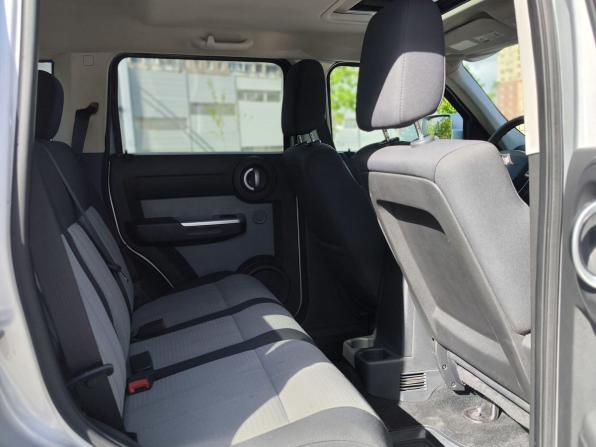 Dodge Nitro с пробегом 2008 года, цена 995 000 рублей, 215482 км, внедорожник, Автокод Объявления