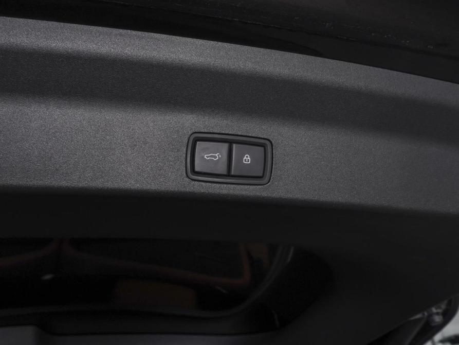 Li Auto (Lixiang) L9 I Ростов-на-Дону  - изображение 19