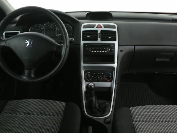 Peugeot 307 I Рестайлинг с пробегом 2006 года, цена 199 000 рублей, 245000 км, хэтчбек, Автокод Объявления