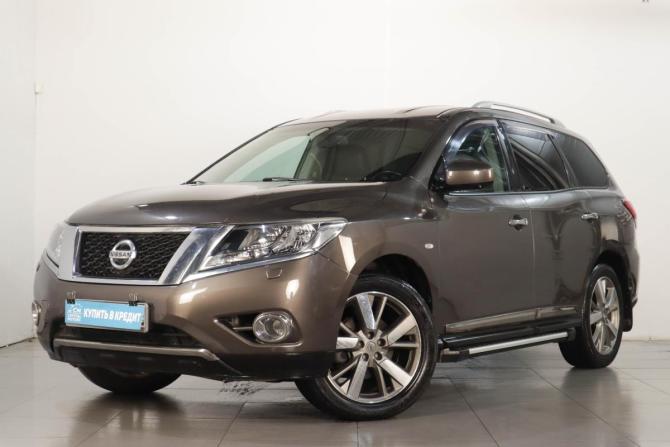 Nissan Pathfinder IV с пробегом 2015 года, цена 2 159 000 рублей, 171000 км, внедорожник, Автокод Объявления