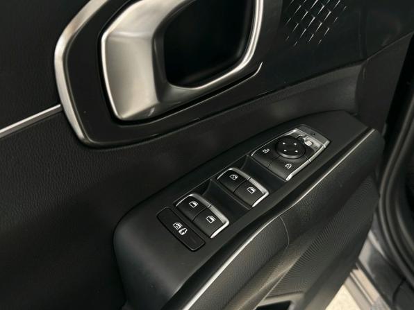 Kia Sorento IV с пробегом 2021 года, цена 3 795 000 рублей, 56509 км, внедорожник, Автокод Объявления