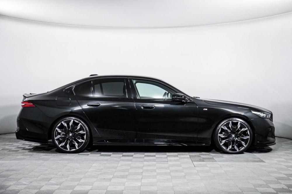 BMW 5 серии VIII (G60/G61/G68) Москва  - изображение 4