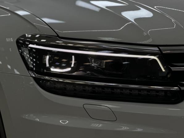 Volkswagen Tiguan II с пробегом 2018 года, цена 2 690 000 рублей, 106740 км, внедорожник, Автокод Объявления