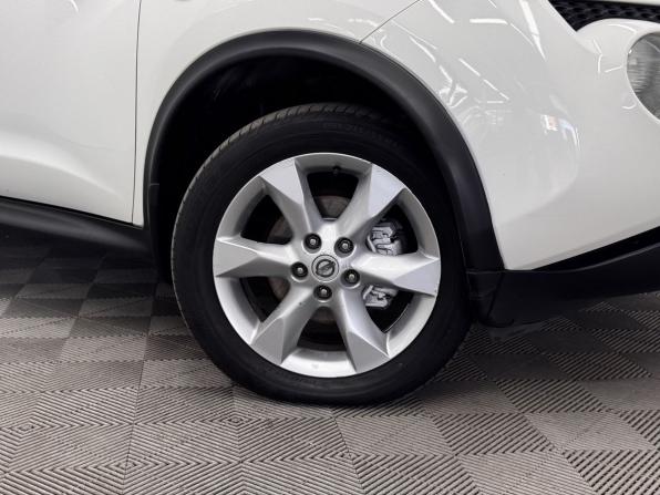 Nissan Juke I с пробегом 2012 года, цена 940 000 рублей, 185240 км, внедорожник, Автокод Объявления