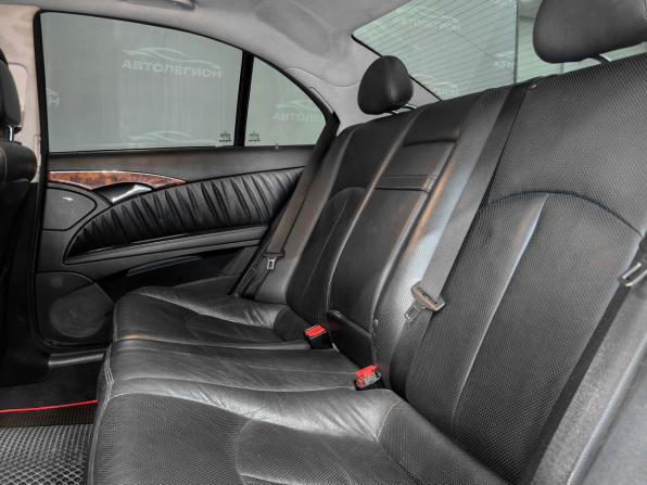 Mercedes-Benz E-Класс III (W211 S211) с пробегом 2005 года, цена 805 000 рублей, 301229 км, седан, Автокод Объявления