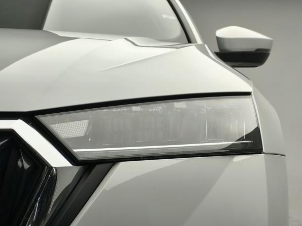 Skoda Octavia IV (A8) с пробегом 2021 года, цена 2 284 000 рублей, 51704 км, лифтбек, Автокод Объявления