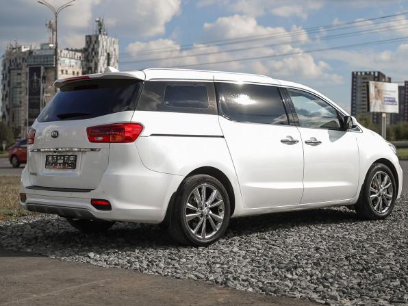 Kia Carnival III с пробегом 2019 года, цена 2 600 000 рублей, 141263 км, минивэн, Автокод Объявления