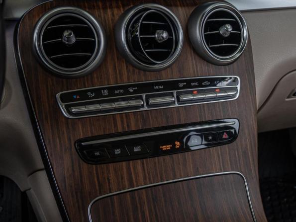 Mercedes-Benz GLC I (X253) Рестайлинг с пробегом 2022 года, цена 4 340 000 рублей, 72218 км, внедорожник, Автокод Объявления