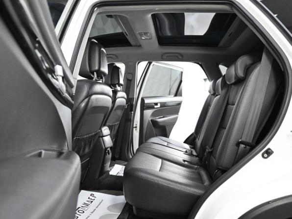 Kia Sorento II с пробегом 2012 года, цена 919 000 рублей, 143200 км, внедорожник, Автокод Объявления