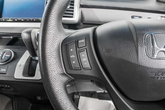 Honda Freed I с пробегом 2016 года, цена 1 329 000 рублей, 87000 км, компактвэн, Автокод Объявления
