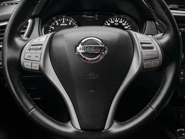 Nissan Qashqai II с пробегом 2014 года, цена 1 520 000 рублей, 176288 км, внедорожник, Автокод Объявления