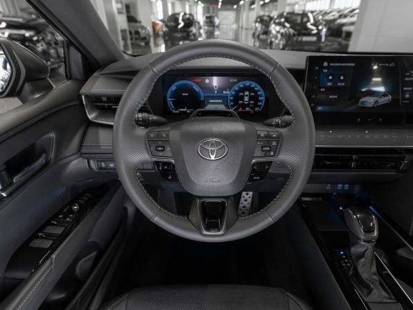 Toyota Camry IX (XV80) China Market с пробегом 2026 года, цена 4 450 000 рублей, 50 км, седан, Автокод Объявления