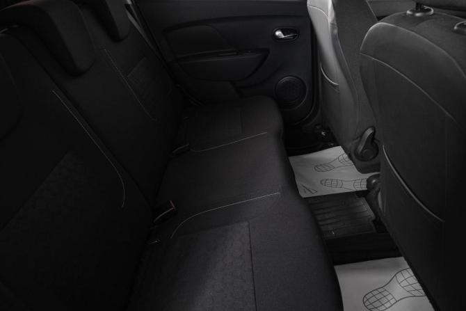Renault Logan II с пробегом 2017 года, цена 889 000 рублей, 109000 км, седан, Автокод Объявления