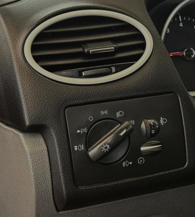 Ford Focus II Рестайлинг с пробегом 2011 года, цена 690 000 рублей, 157390 км, хэтчбек, Автокод Объявления