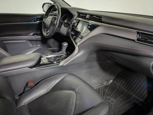Toyota Camry VIII (XV70) с пробегом 2020 года, цена 2 440 000 рублей, 144000 км, седан, Автокод Объявления