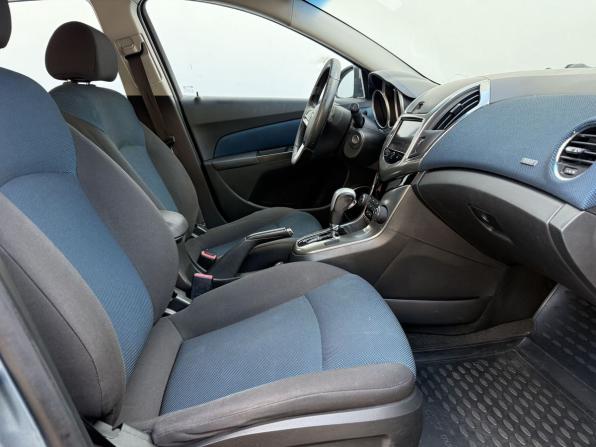 Chevrolet Cruze I Рестайлинг с пробегом 2013 года, цена 620 000 рублей, 370000 км, универсал, Автокод Объявления