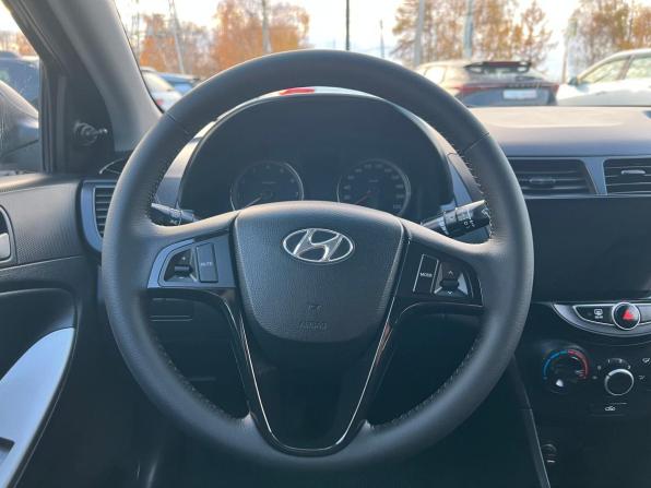 Hyundai Solaris I с пробегом 2011 года, цена 631 600 рублей, 166763 км, седан, Автокод Объявления